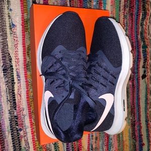 Women’s Nike Run Swift Sneakers